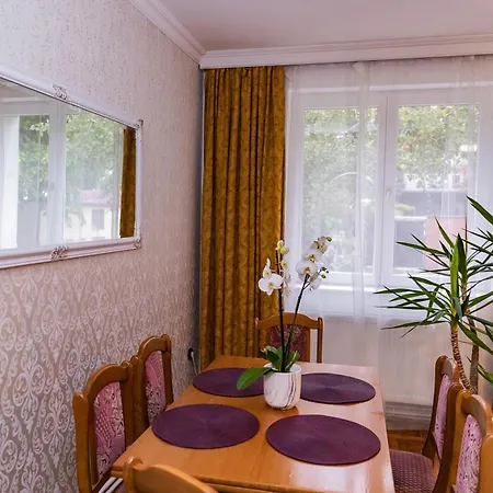 Apartment Center House - Otthon, Csak Mashol! *