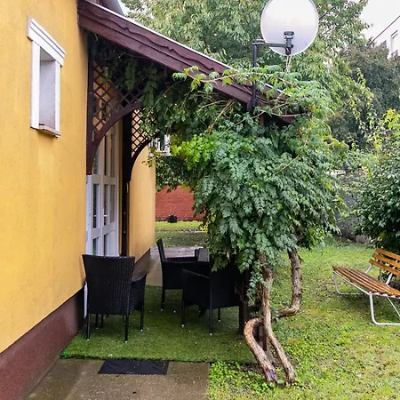 Center House - Otthon, Csak Mashol! Apartment Dunaujvaros