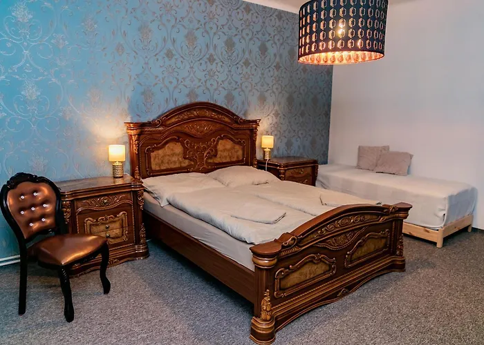 Center House - Otthon, Csak Mashol! Dunaújváros