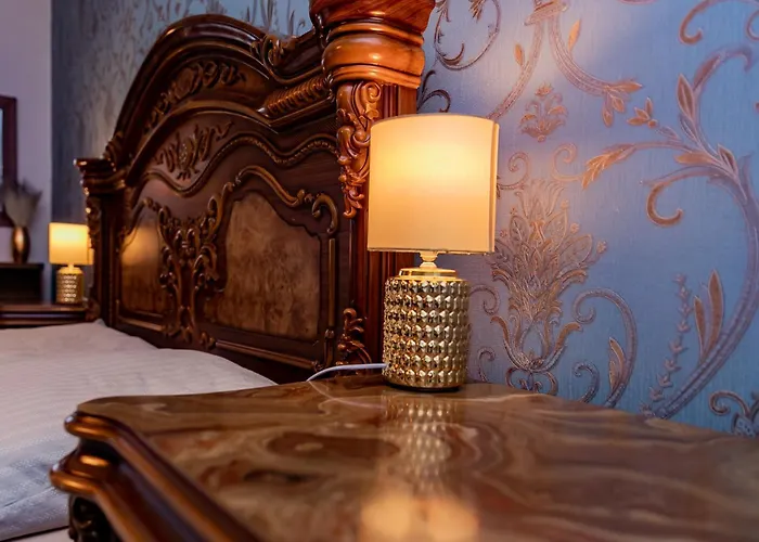 Center House - Otthon, Csak Mashol! Apartament *