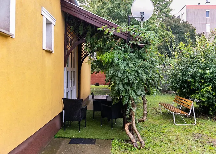 Center House - Otthon, Csak Mashol! Apartament Dunaújváros